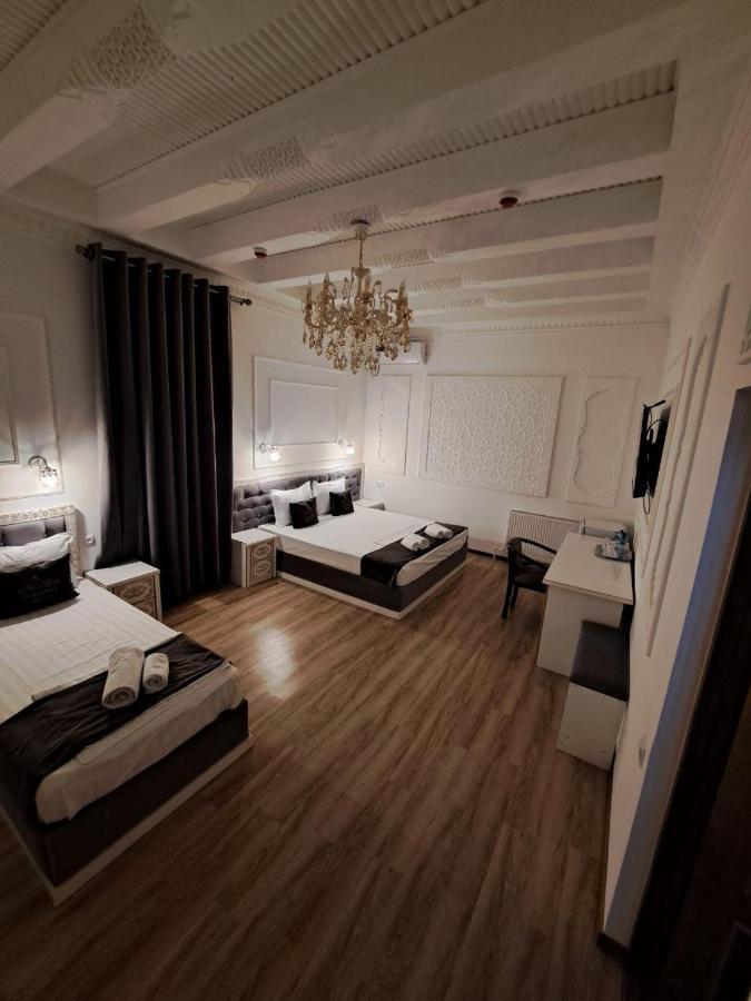 Boutique Hotel Nabibek Bukhara Bagian luar foto